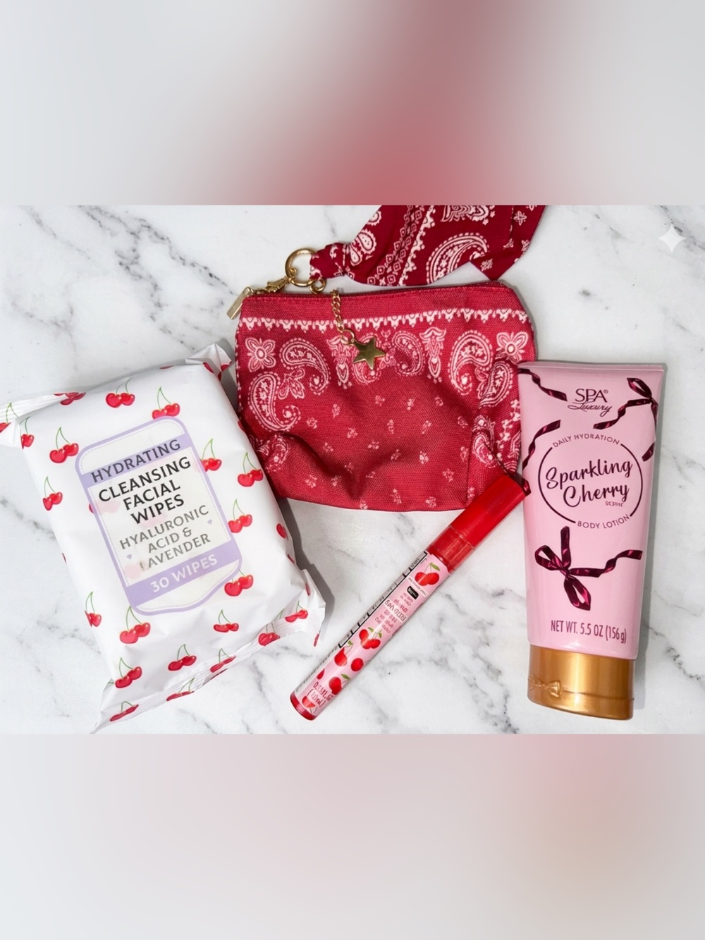 Red Bandana Wristlet Pouch — Women’s Small Chain Coin Bag